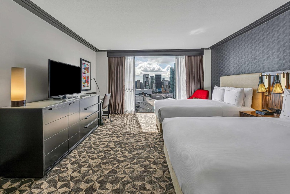 Hilton Miami Downtown Main image